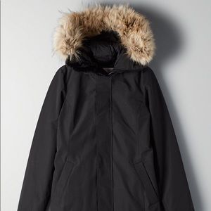 🌱 SOLD 🌱 GOLDEN by Tna Haven Parka Black Altitude Series